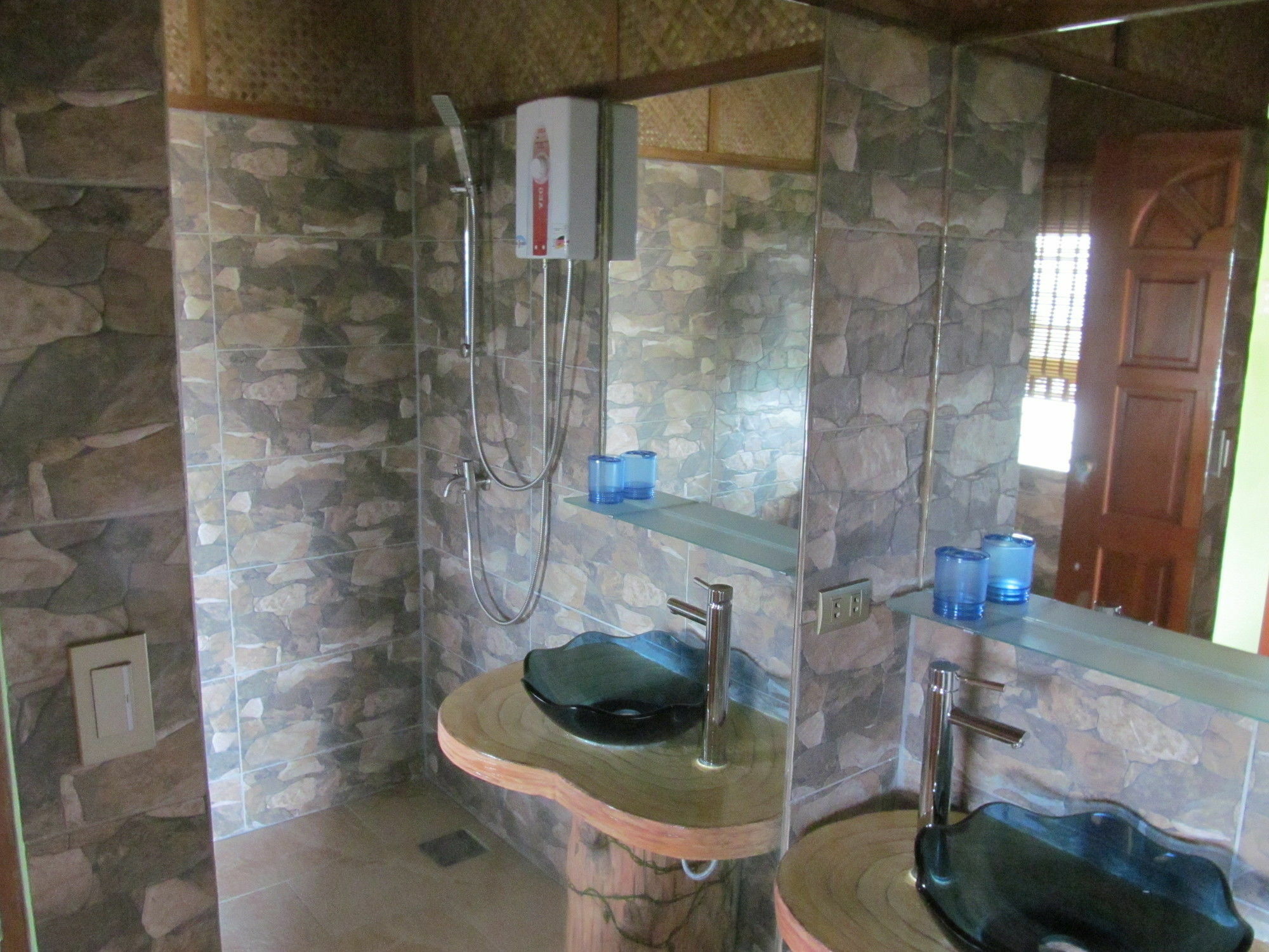 Parrot Paradise Resort Boljoon 외부 사진